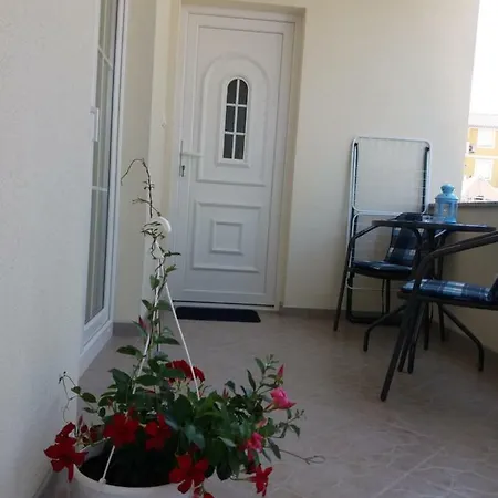 Apartment Marina *
